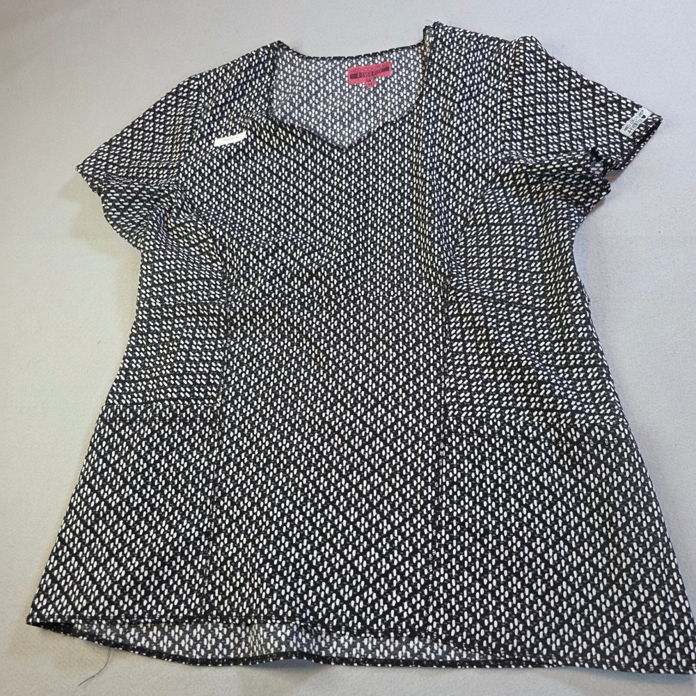 Med Couture 4-Ever Flex Scrub Top XL Black White Print V-Neck 3415